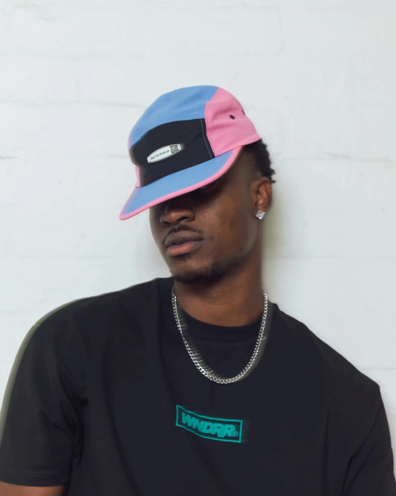 SCRAWL BOX FIT TEE - BLACK