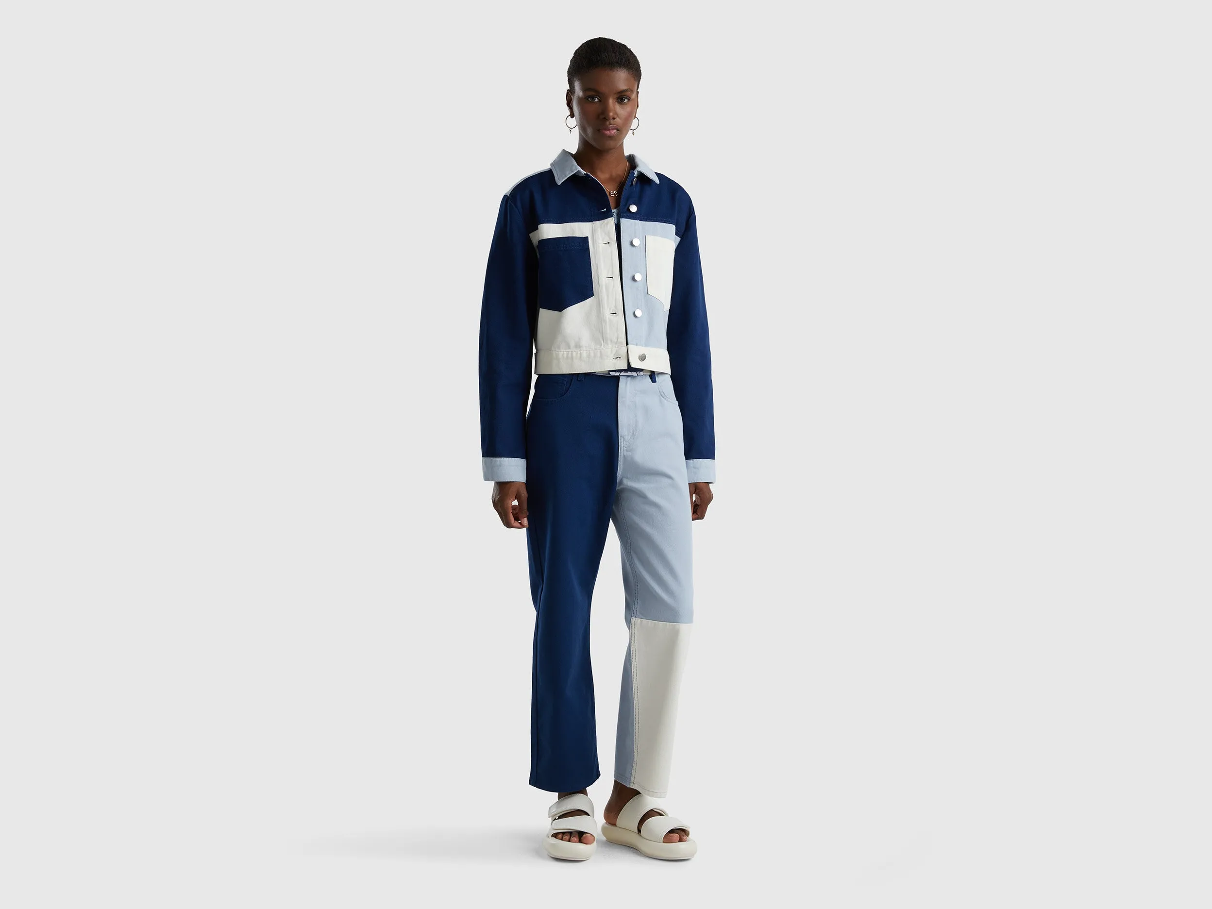 SHORT COLOR BLOCK JACKET