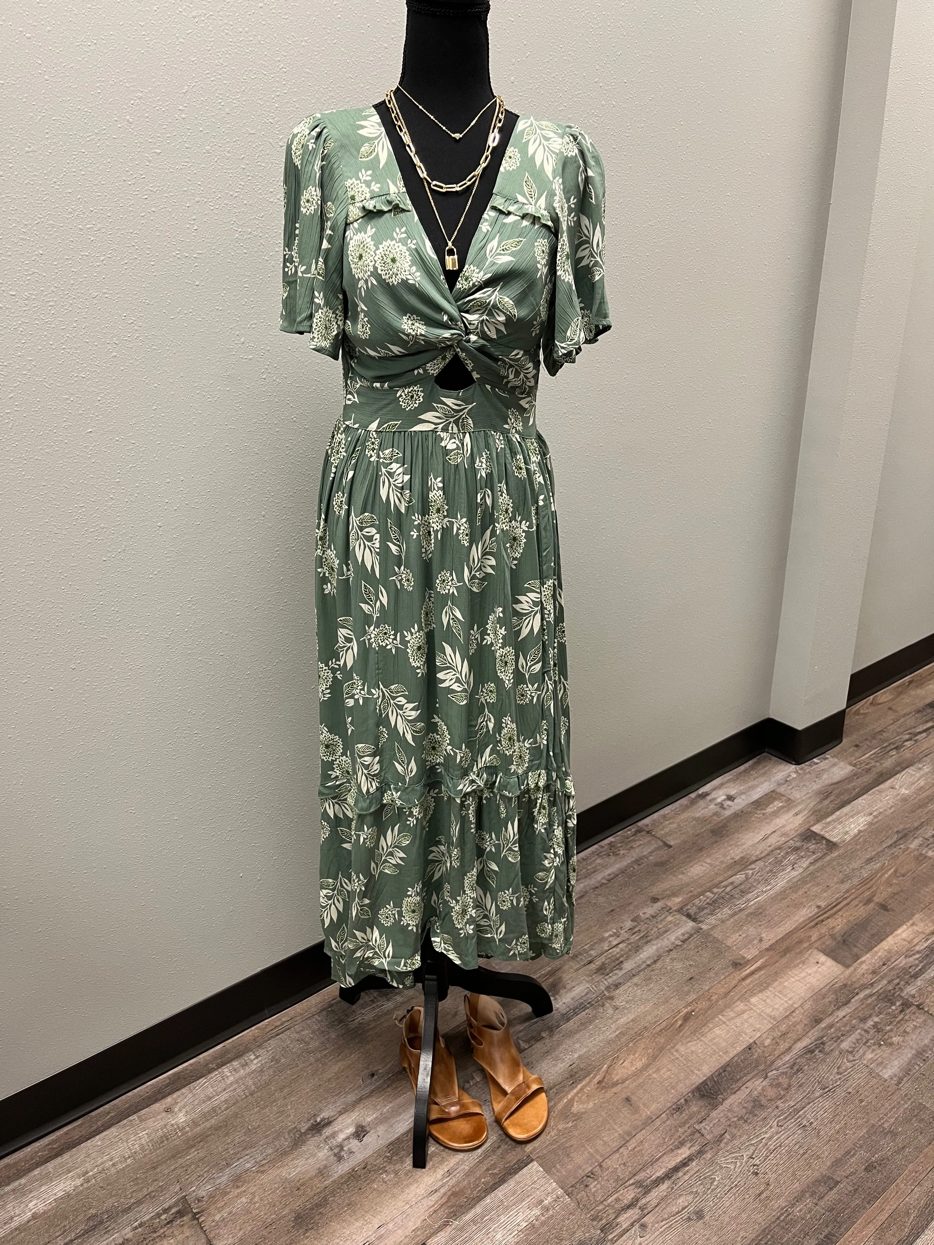 Short Sleeve Dress