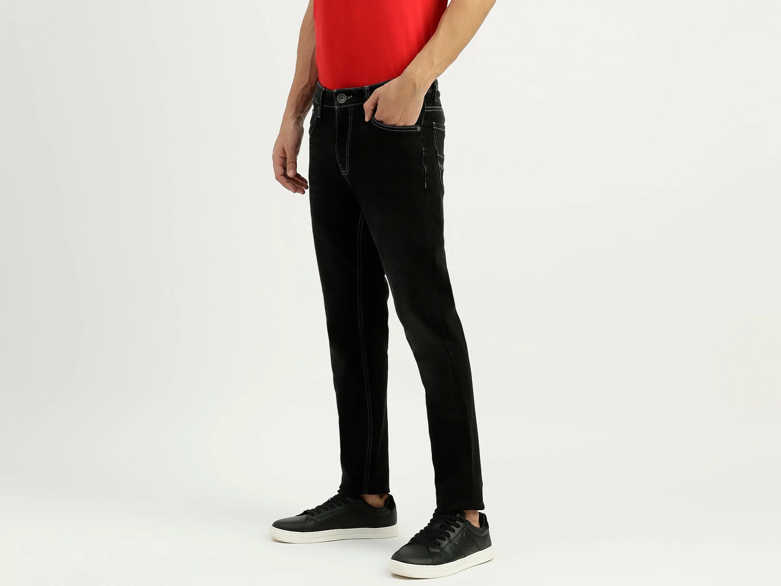 Solid Mid Rise Skinny Fit Jeans