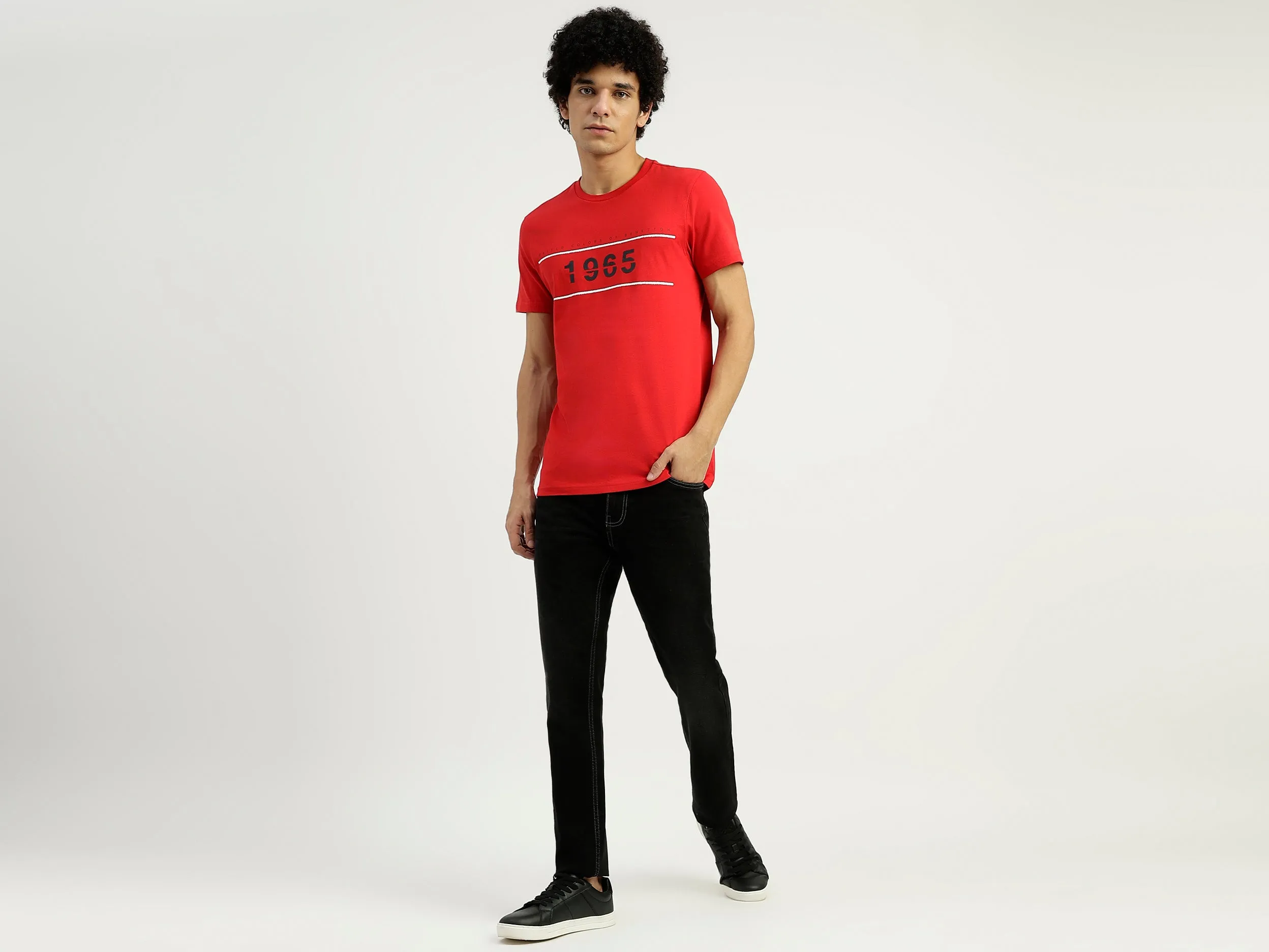 Solid Mid Rise Skinny Fit Jeans