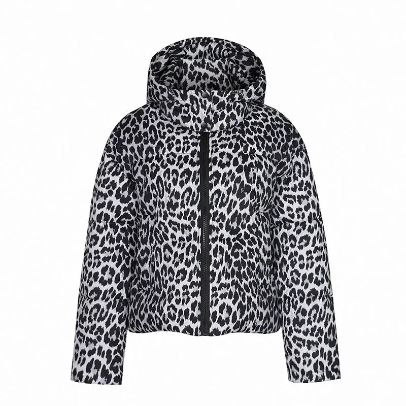 Stylish Quilted Puffer Jacket in Leopard Print for Women