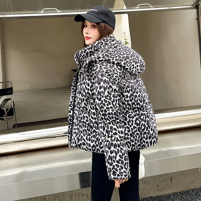 Stylish Quilted Puffer Jacket in Leopard Print for Women