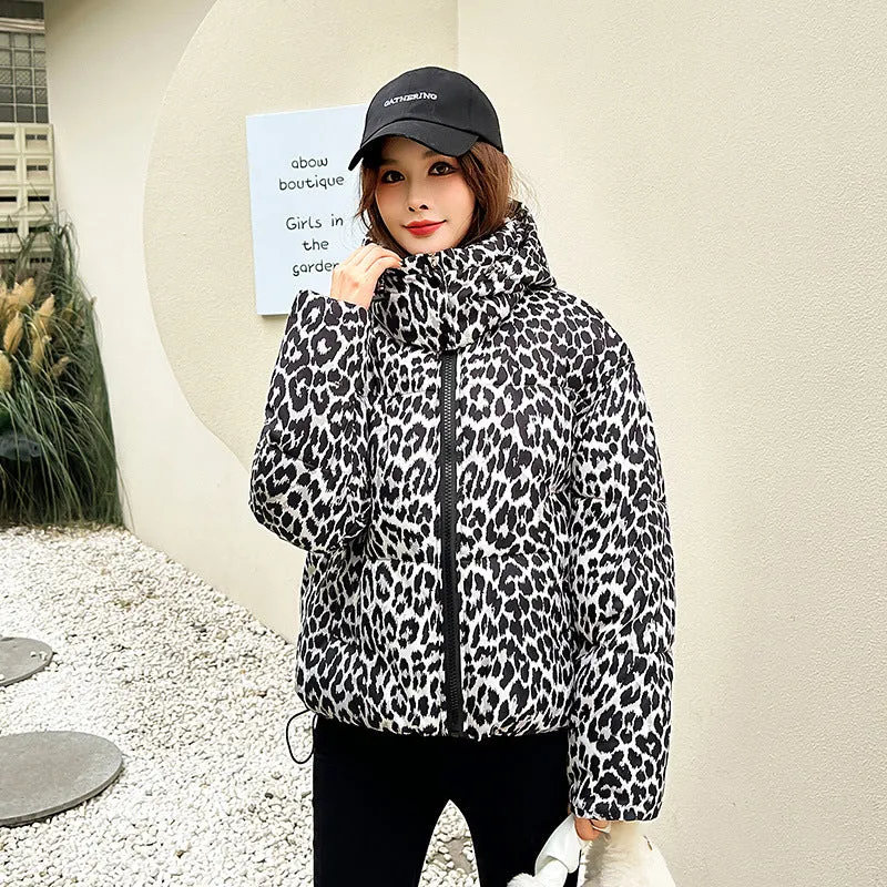 Stylish Quilted Puffer Jacket in Leopard Print for Women