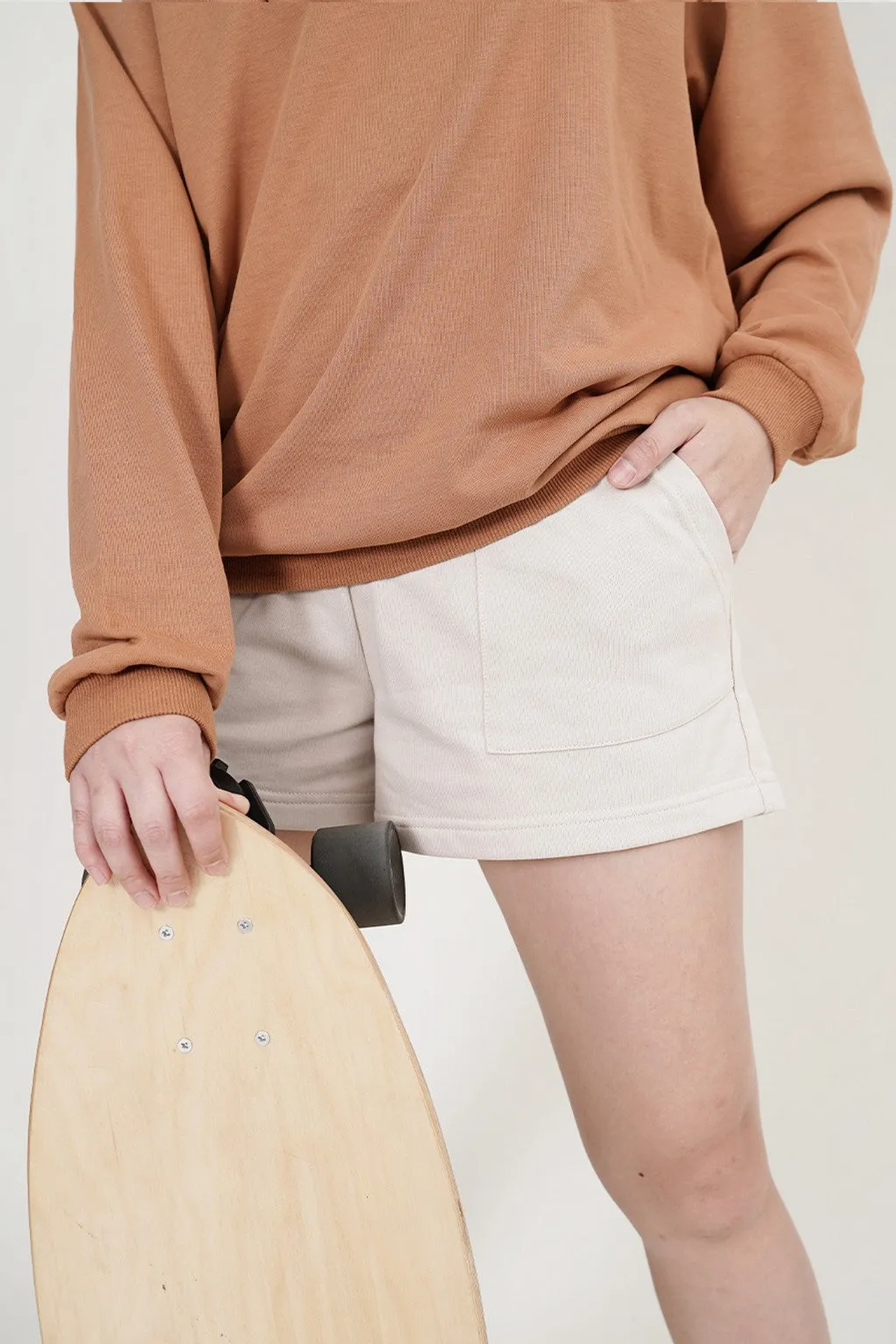Tayte Sweat Shorts (Almond)