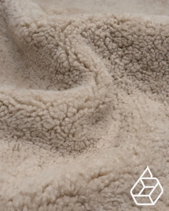 Teddy Collection | Trendy sheepskin with curl