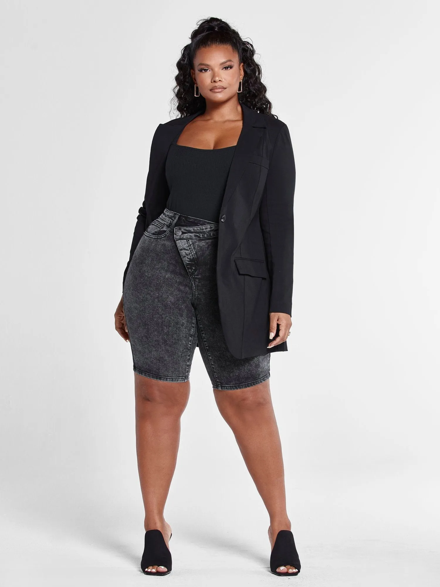 The City Blazer in Black