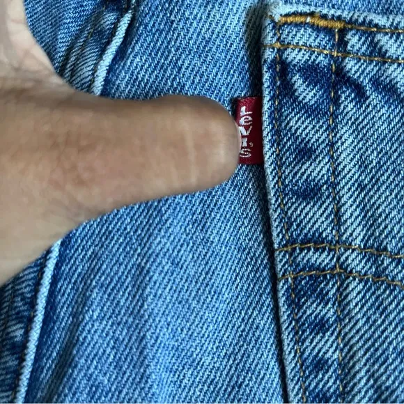 Vintage Levi’s  high waist rise denim jean mom cutoff shorts jorts 7 29” waist